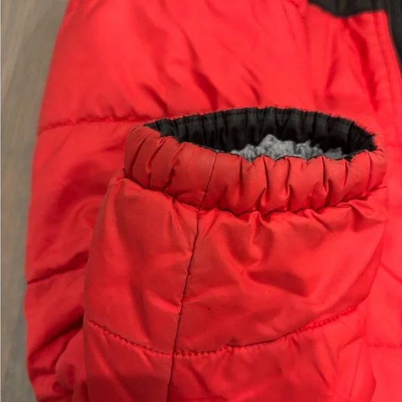 The North Face Two-Tone Hooded Jacket - Picture 2 of 9